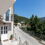 Feriehus Monika - Two Bedroom With Terrace And Sea View Ston