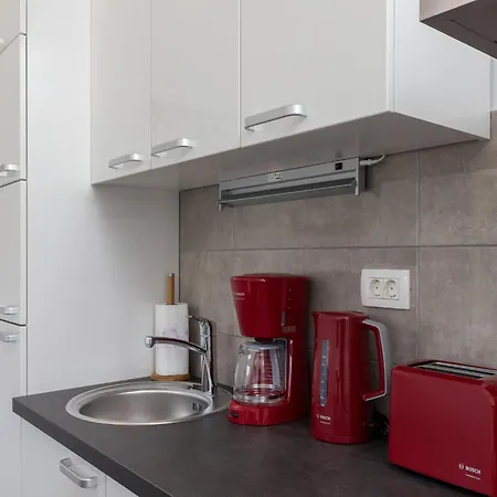 Dom wakacyjny Monika - Two Bedroom With Terrace And Sea View