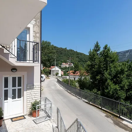 Ferienhaus Monika - Two Bedroom With Terrace And Sea View Ston