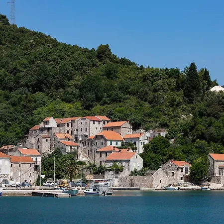 Monika - Two Bedroom With Terrace And Sea View Ferienhaus Ston