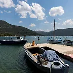Monika - Two Bedroom With Terrace And Sea View Ferienhaus Ston