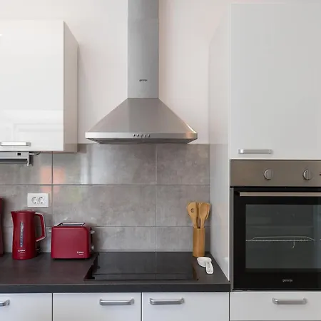 Monika - Two Bedroom With Terrace And Sea View * Ston