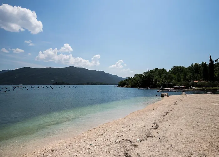 Monika - Two Bedroom With Terrace And Sea View